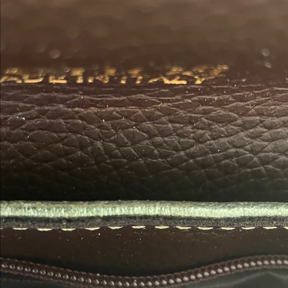 🧚‍♀️✨ Mint Green Metallic Clutch Made in Italy BENOA 🧚‍♀️✨ - Picture 4 of 9